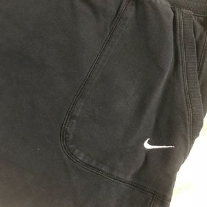 🆒 NIKE CAPRI SWEATS